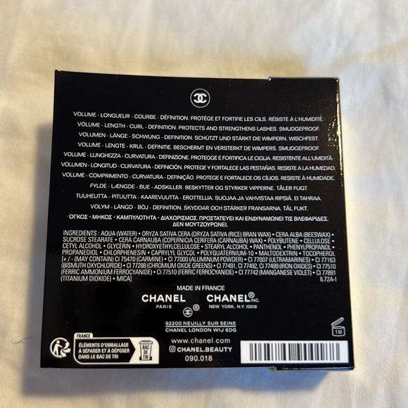 SALE!!! Chanel Set - Mascara, Lip Color & Body Cream in a Pouch - Picture 6 of 11